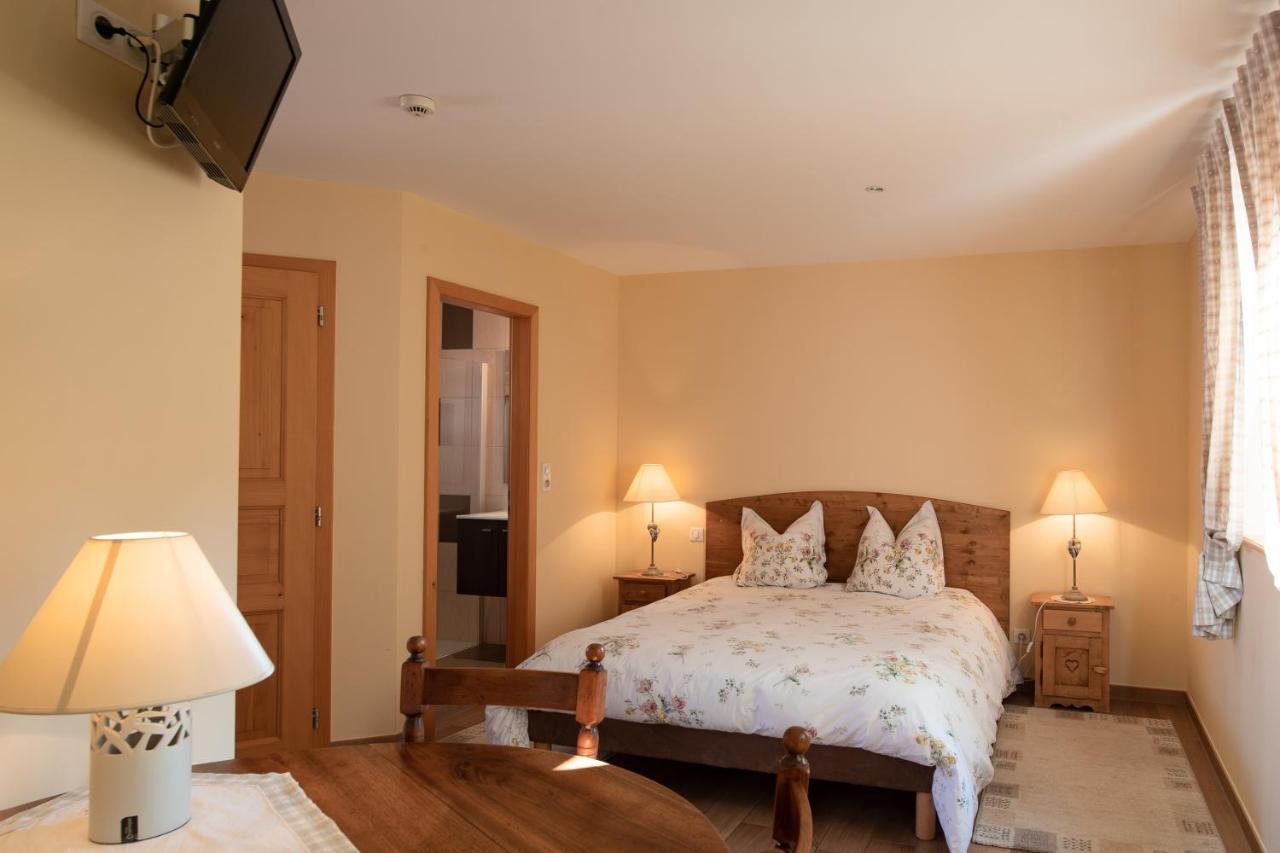 La Ferme De Louise Bed & Breakfast Hohengoeft Екстериор снимка